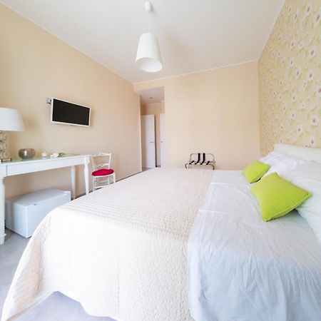 B&B Attico 160 Катания Экстерьер фото