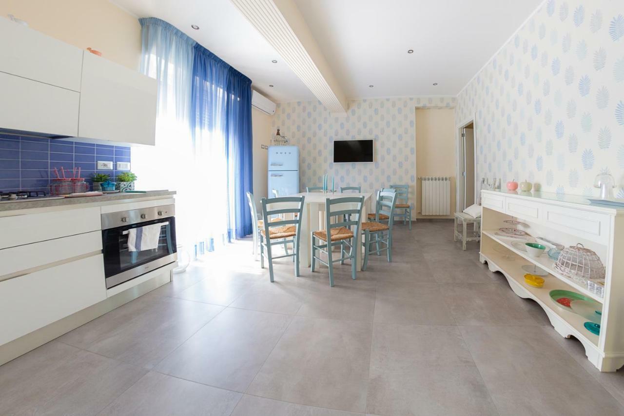 B&B Attico 160 Катания Экстерьер фото