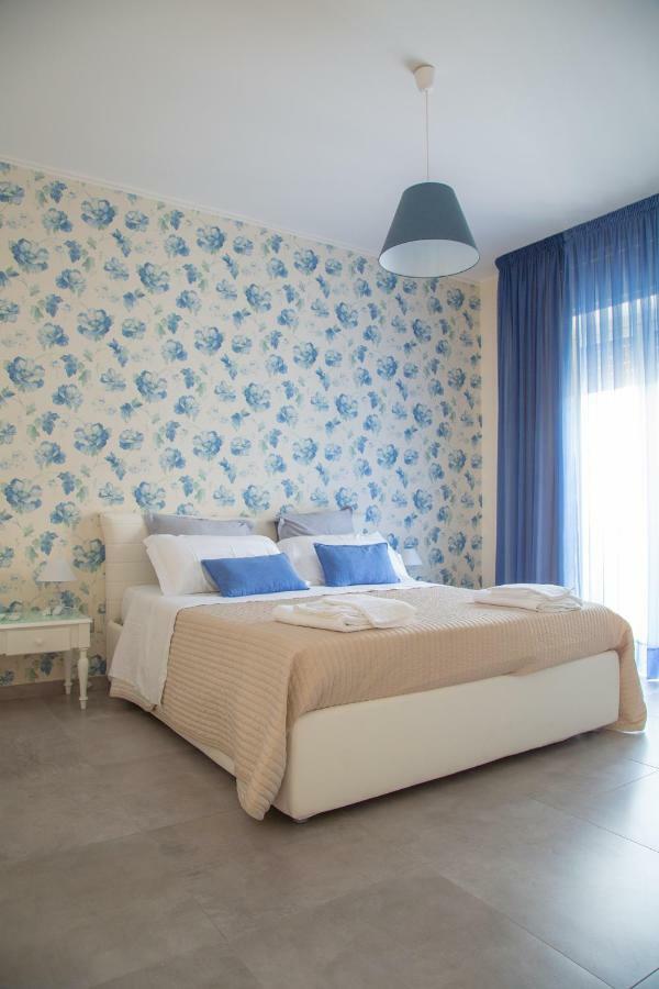 B&B Attico 160 Катания Экстерьер фото