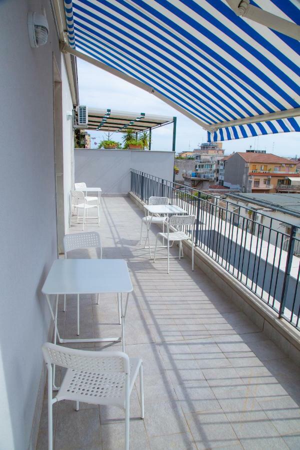 B&B Attico 160 Катания Экстерьер фото
