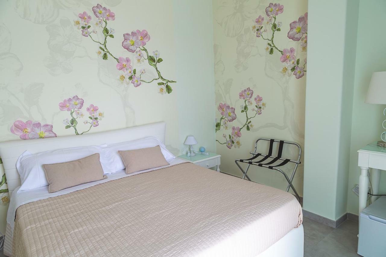B&B Attico 160 Катания Экстерьер фото